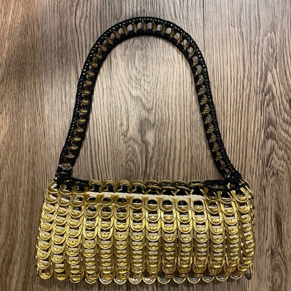 HANDMADE Gold Metal Upcycled Soda Tab Pop Top Crochet Retro 60s Inspired Purse - Picture 4 of 16